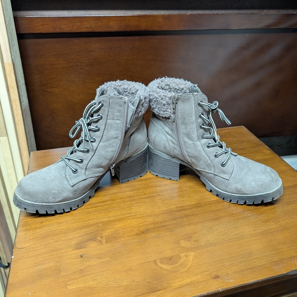 BAMBOO Gray Lace Up Boots with Chunky Heel - Picture 3 of 8